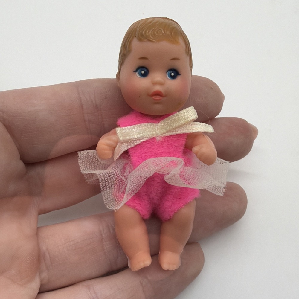 Vintage‎ Barbie Baby Krissy Doll 1985 Babysitter Twin Babies Outfit
